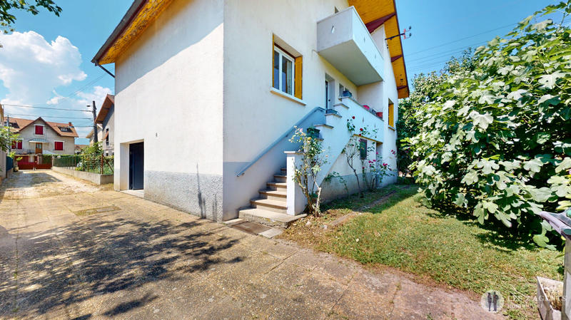 Maison - 155 m² - 6 pièces