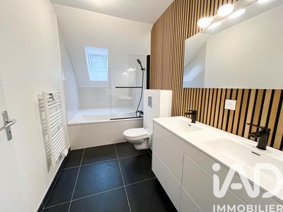 Maison - 141 m² - 6 pièces