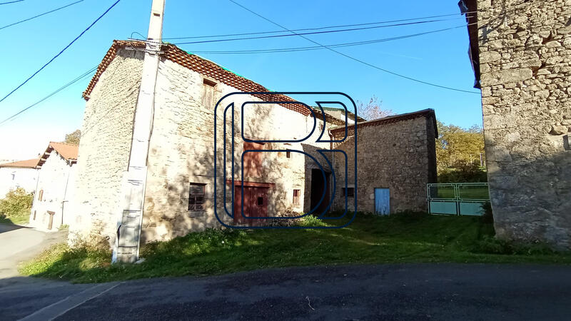 Maison ancienne - 98 m² - 2 pièces