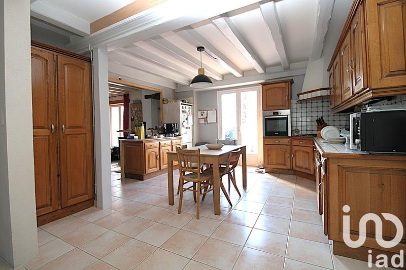 Maison - 137 m² - 6 pièces