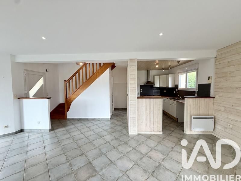 Maison - 102 m² - 5 pièces