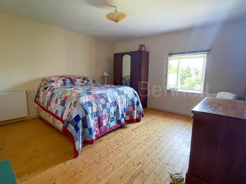 Maison de village - 220 m² - 6 pièces