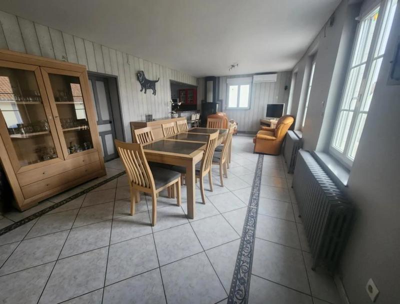 Maison - 155 m² - 6 pièces