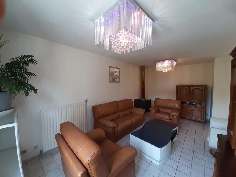 Maison traditionnelle - 196 m² - 5 pièces