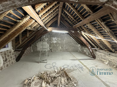 Maison - 198 m² - 7 pièces