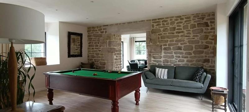 Maison - 194 m² - 8 pièces