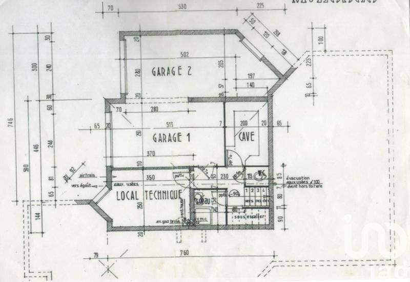 Maison de maîtres - 200 m² - 11 pièces