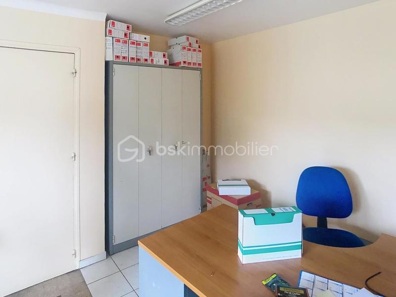 Maison - 241 m² - 6 pièces