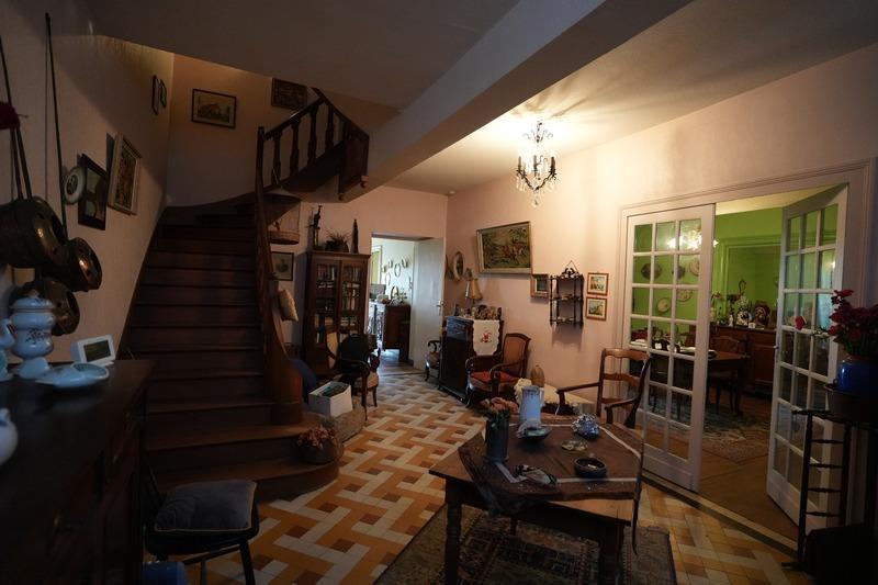 Maison - 170 m² - 5 pièces