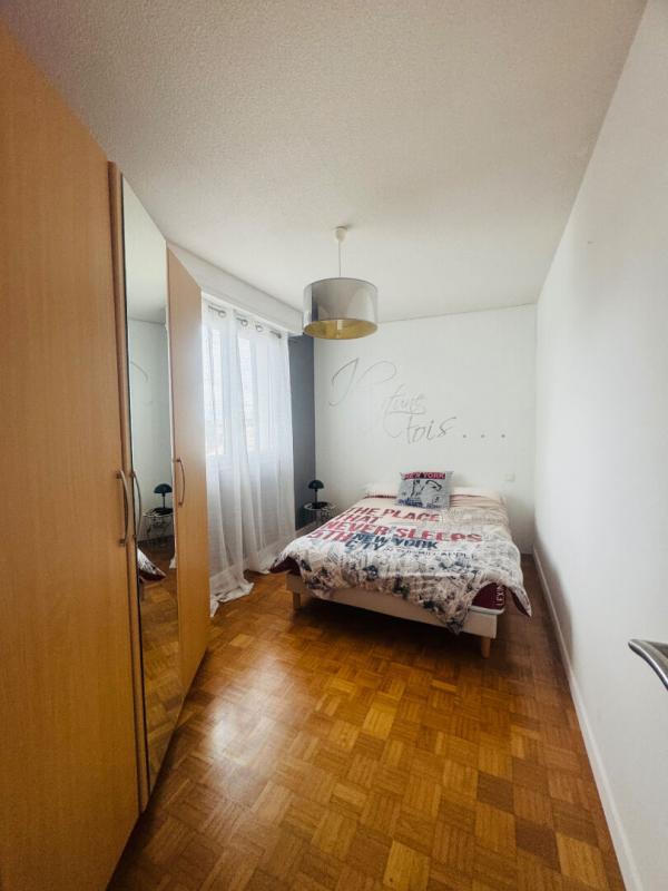 Appartement - 75 m² - 3 pièces