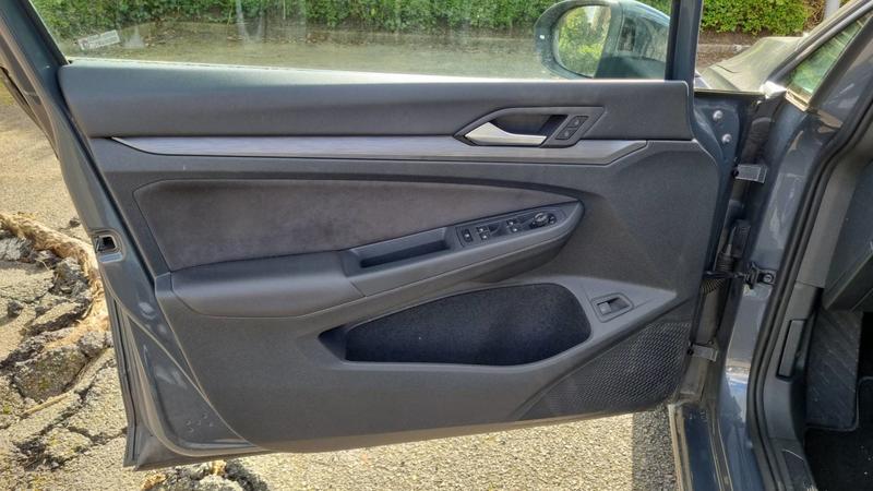 Volkswagen Golf 1.4 eHybrid 204 Dsg6 Style - Entretien constructeur