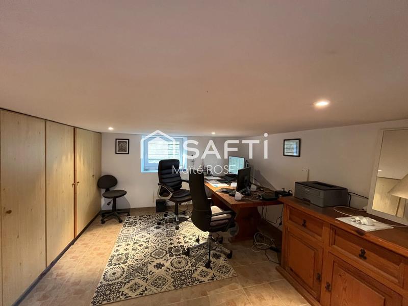 Maison - 158 m² - 7 pièces