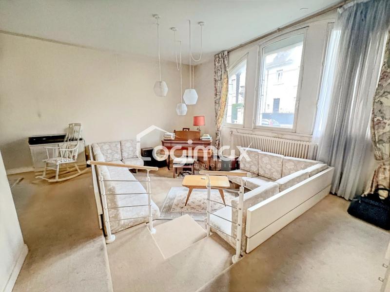 Maison - 137 m² - 5 pièces