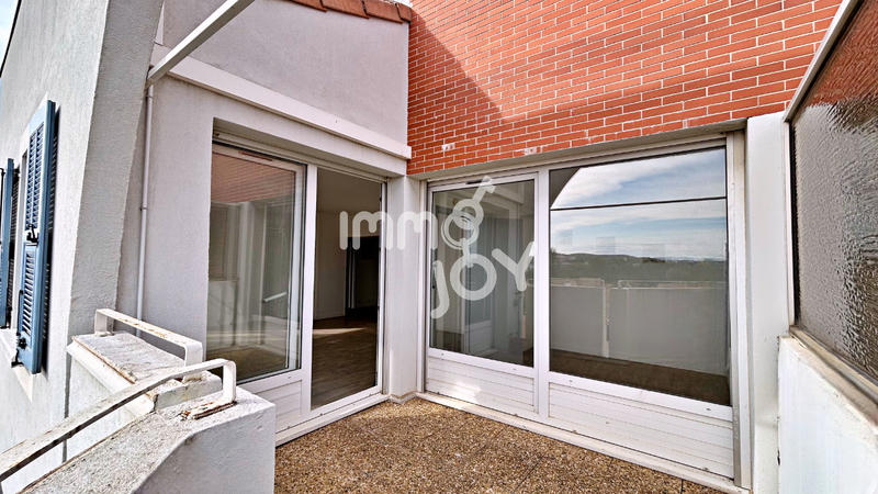 Appartement - 100 m² - 6 pièces