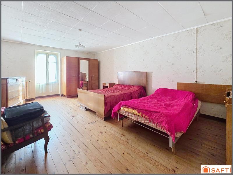 Maison - 99 m² - 4 pièces