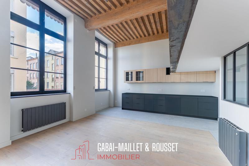 Appartement - 109 m² - 4 pièces