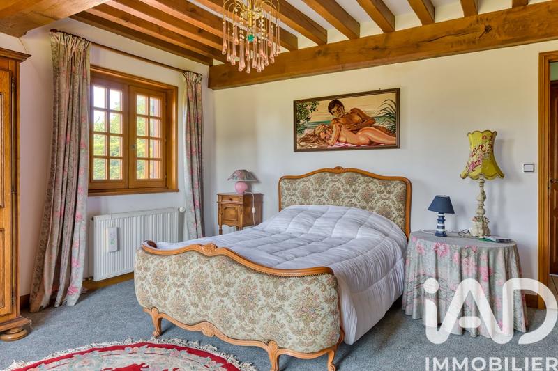Maison - 280 m² - 7 pièces