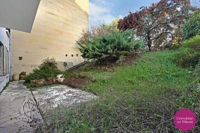 Appartement - 80 m² - 3 pièces