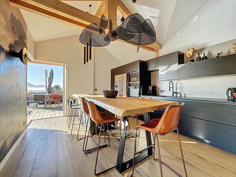 Maison - 178 m² - 6 pièces