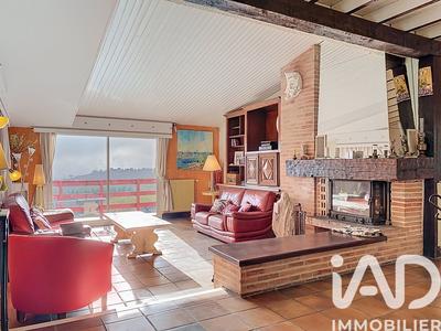 Maison de maîtres - 330 m² - 8 pièces