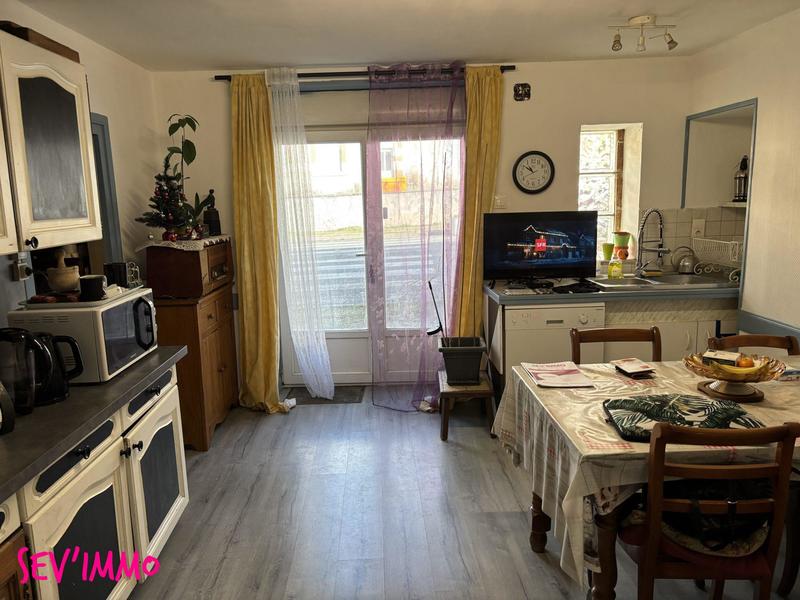 Maison - 118 m² - 8 pièces