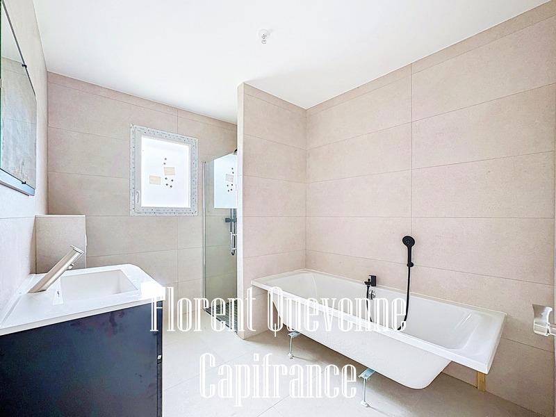 Maison - 103 m² - 5 pièces