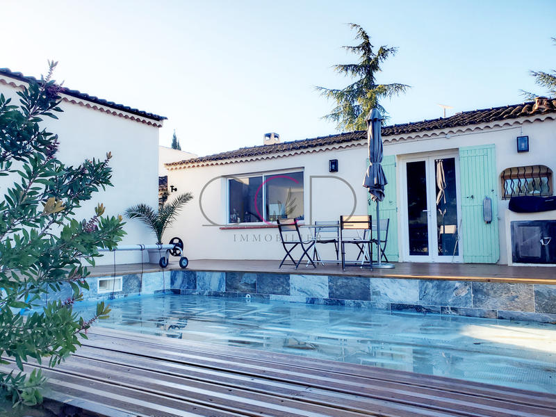 Maison - 168 m² - 5 pièces