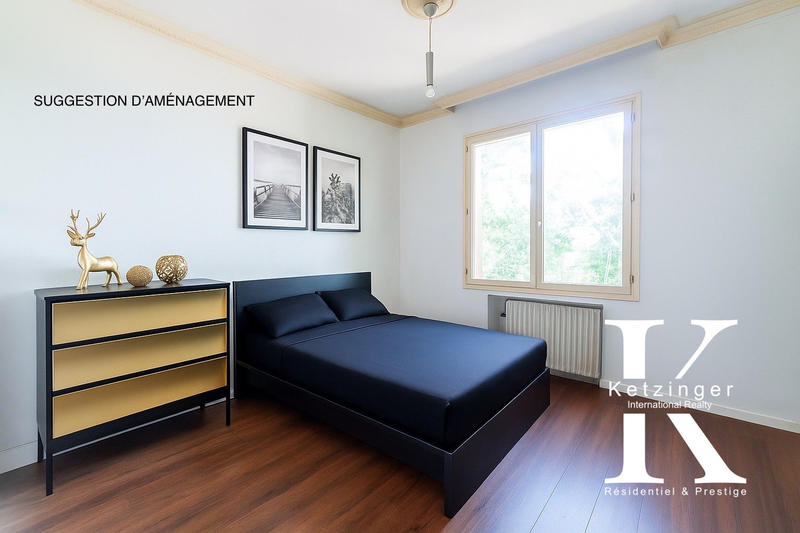 Appartement - 126 m² - 6 pièces