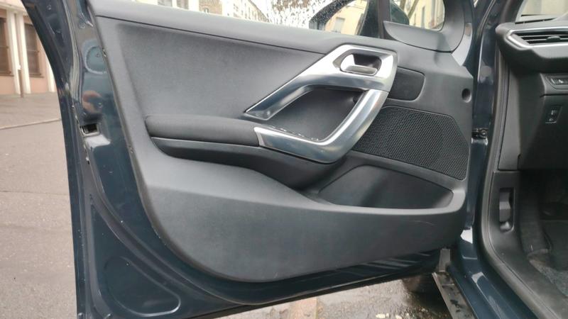 Peugeot 2008 1.2 PureTech 110 Eat6 Allure