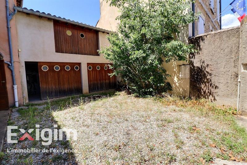 Maison - 330 m² - 9 pièces