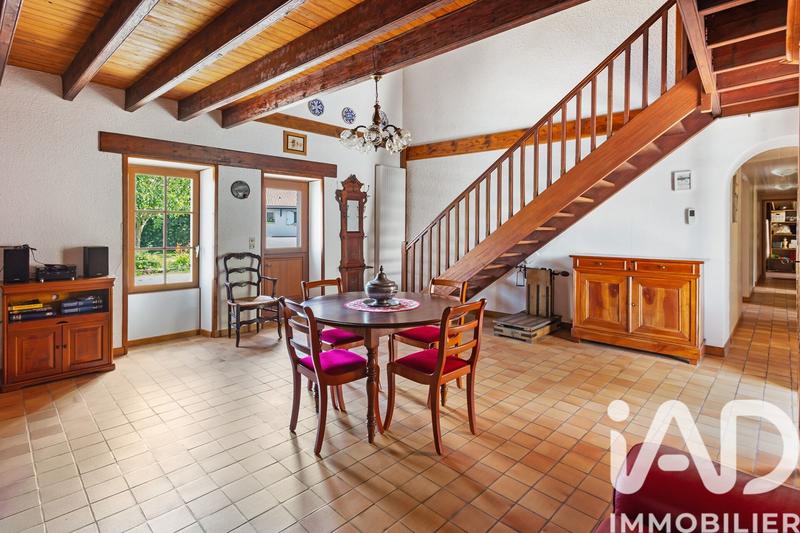 Maison - 135 m² - 5 pièces