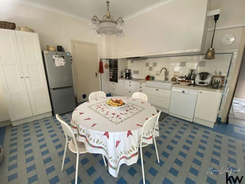 Maison - 169 m² - 7 pièces