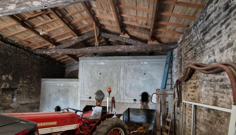 Maison - 265 m² - 10 pièces