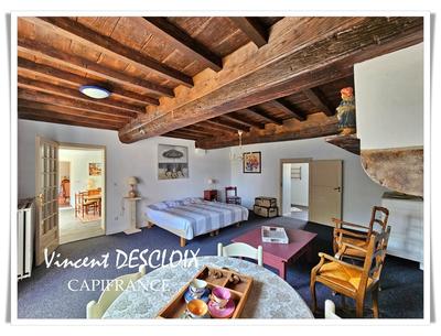 Maison - 160 m² - 4 pièces