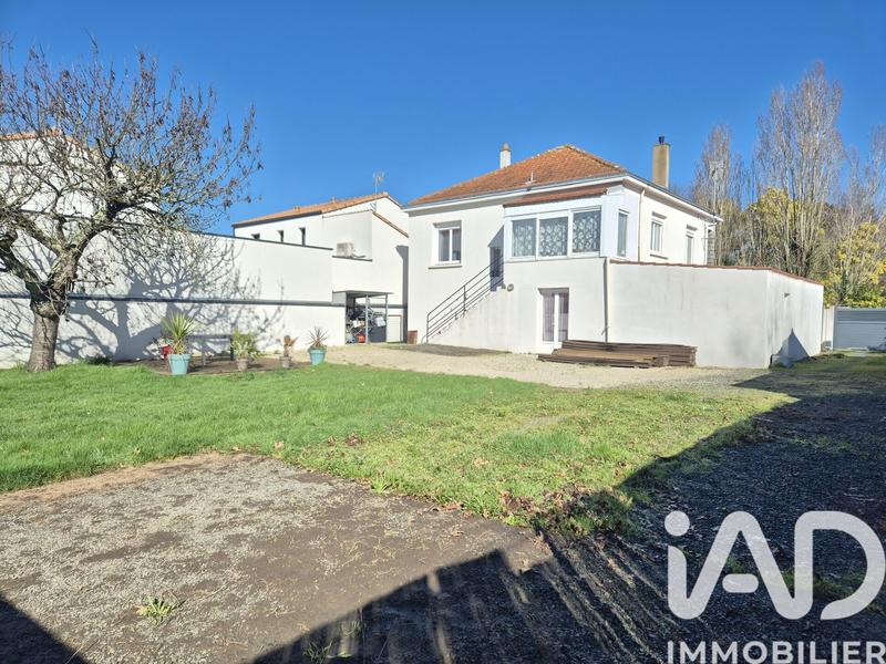 Maison - 139 m² - 6 pièces