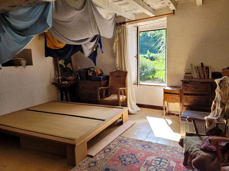 Maison - 220 m² - 7 pièces