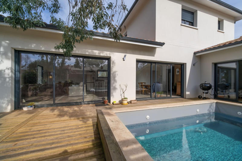 Maison - 120 m² - 4 pièces