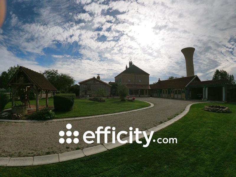 Maison - 208 m² - 6 pièces