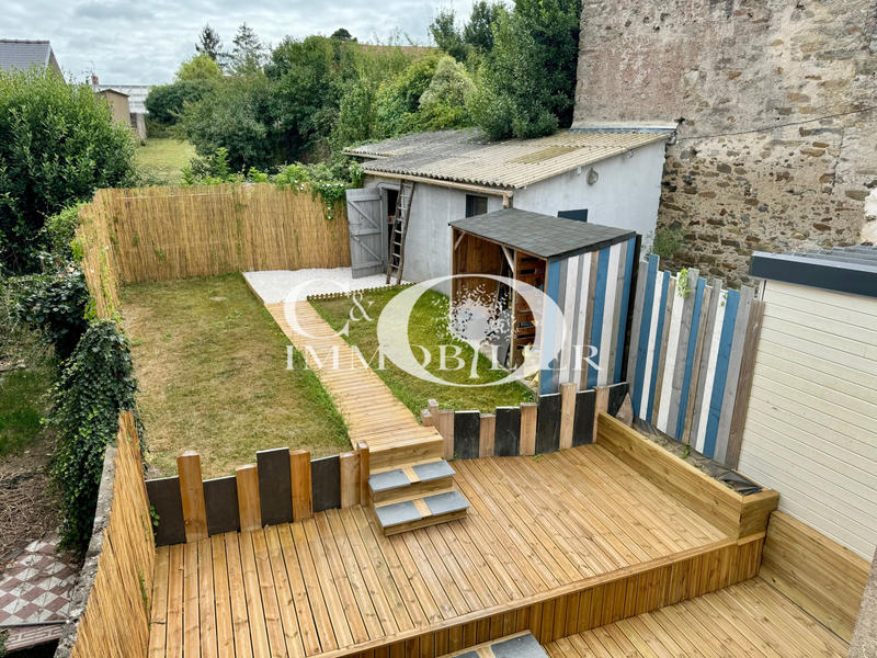 Maison - 95 m² - 5 pièces