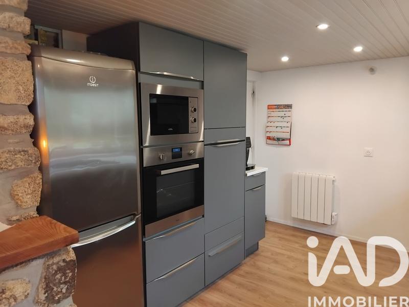 Maison - 192 m² - 11 pièces