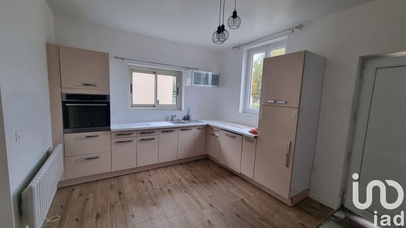 Maison - 95 m² - 5 pièces