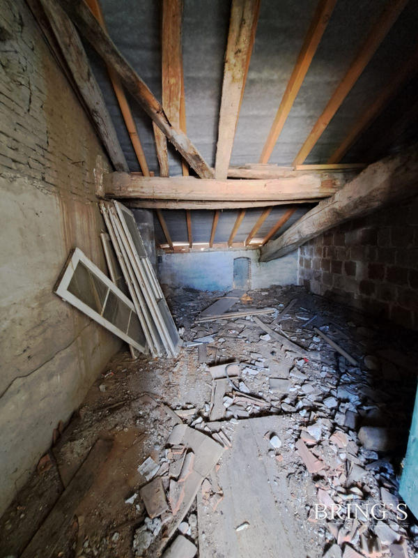 Maison - 185 m² - 7 pièces