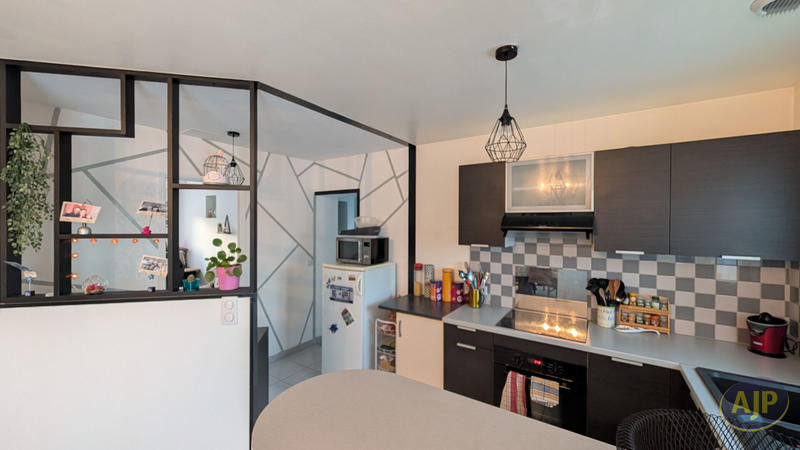 Maison - 107 m² - 5 pièces