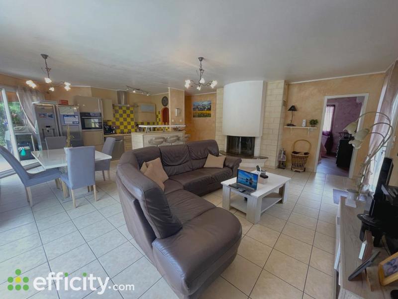 Maison - 120 m² - 6 pièces