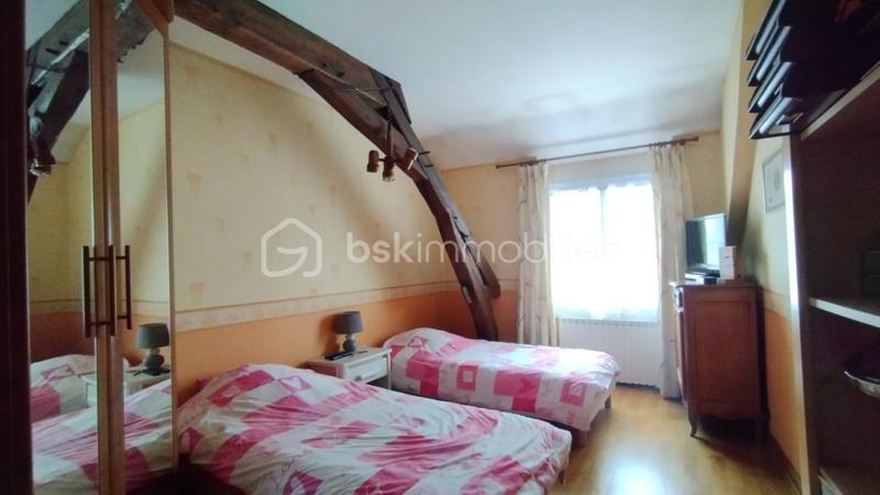 Demeure - 228 m² - 8 pièces