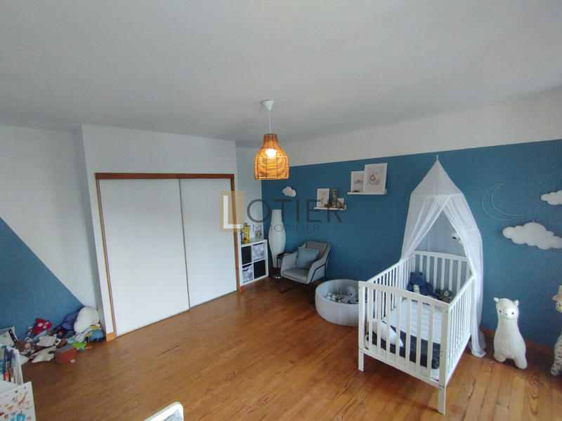 Maison - 125 m² - 5 pièces