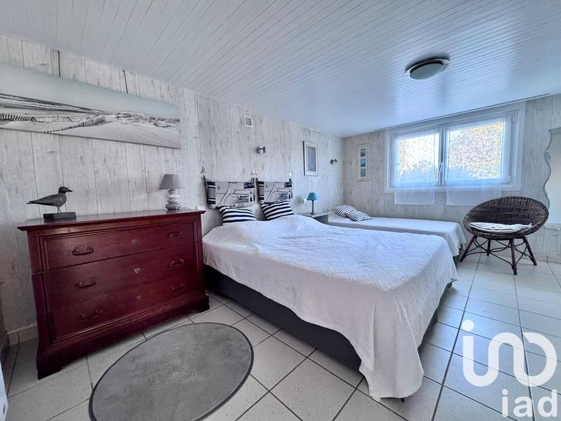 Maison - 179 m² - 8 pièces