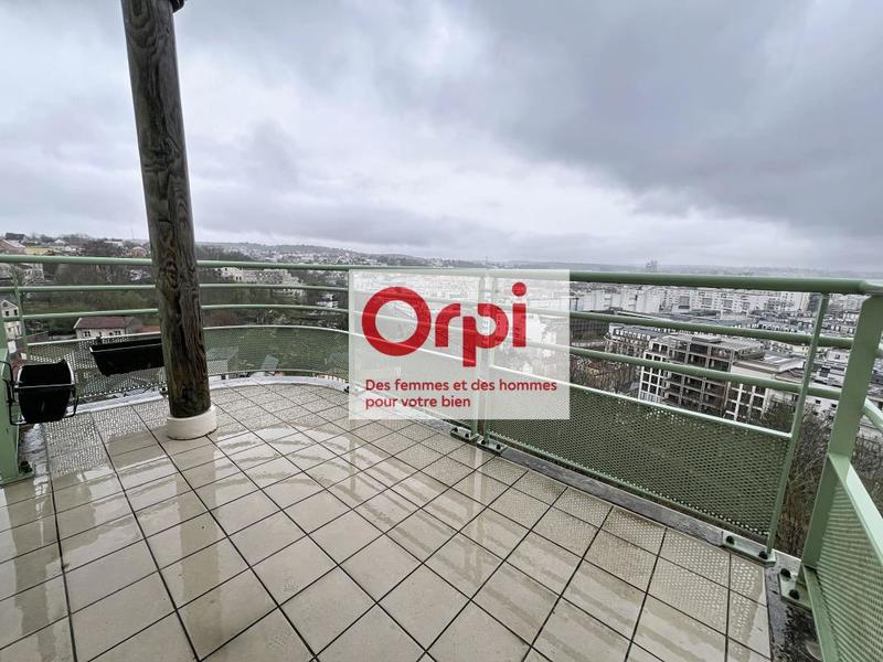 Appartement - 84 m² - 4 pièces