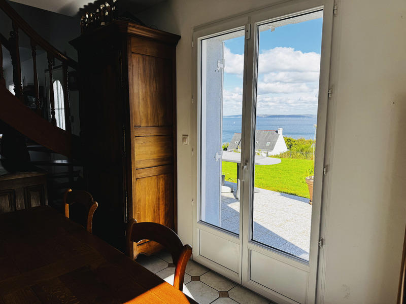 Maison - 90 m² - 6 pièces