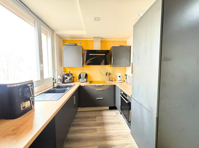 Appartement - 72 m² - 4 pièces